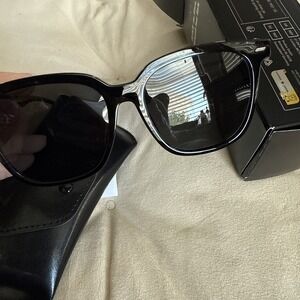 HasFox Sunglasses brand new with case cleaning cloth still in original box 4300